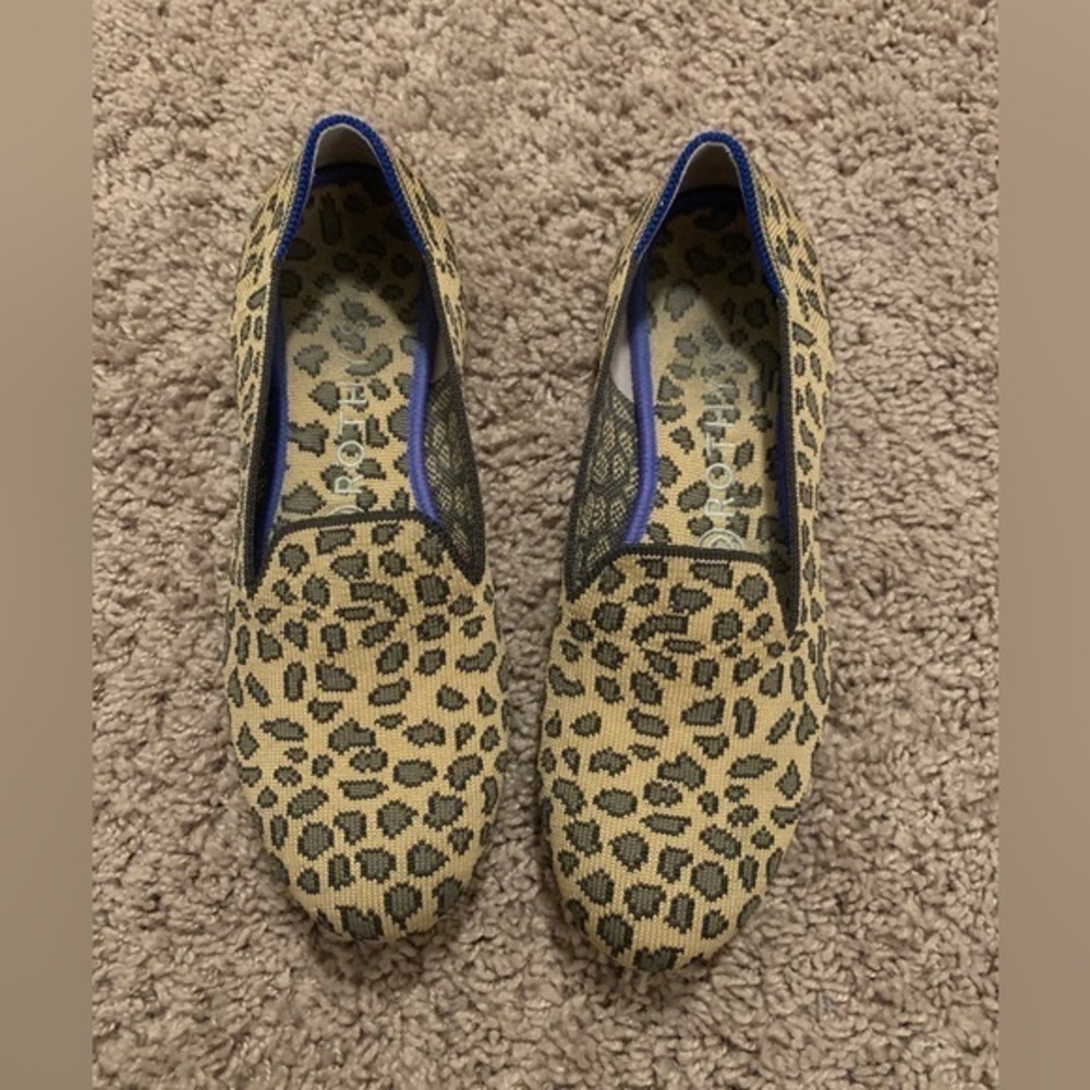 Rothy’s The Spot Animal Leopard Print Loafers Flats Slip On Orange Tan Size 7.5